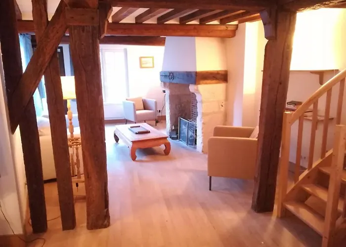 Duplex Avec Terrasse Lumineux Proche Vieux Bassin בית נופש