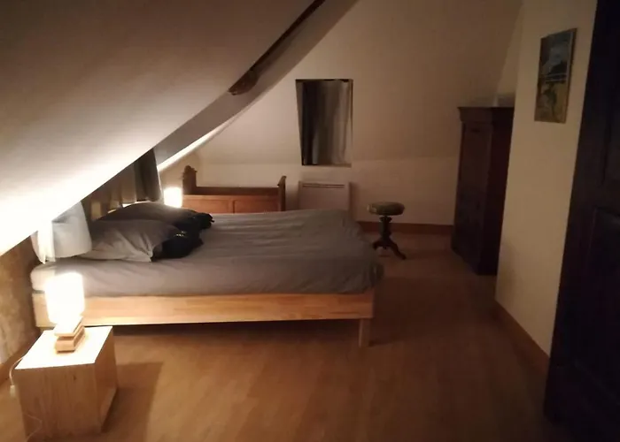 בית נופש Duplex Avec Terrasse Lumineux Proche Vieux Bassin *