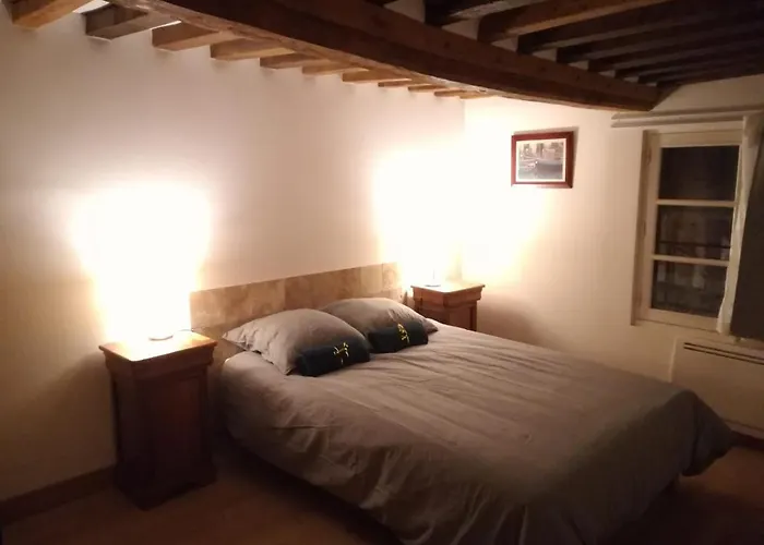 בית נופש Duplex Avec Terrasse Lumineux Proche Vieux Bassin